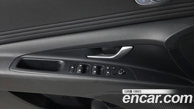 Hyundai AVANTE 2021 — photo 29