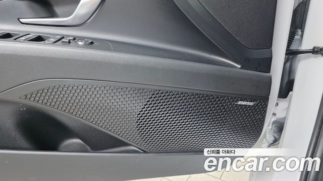 Hyundai AVANTE 2021 — photo 30