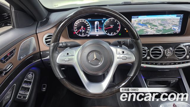 Mercedes-Benz S-Class 2018 — photo 14