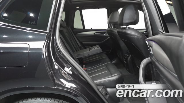 BMW X3 2021 — photo 17