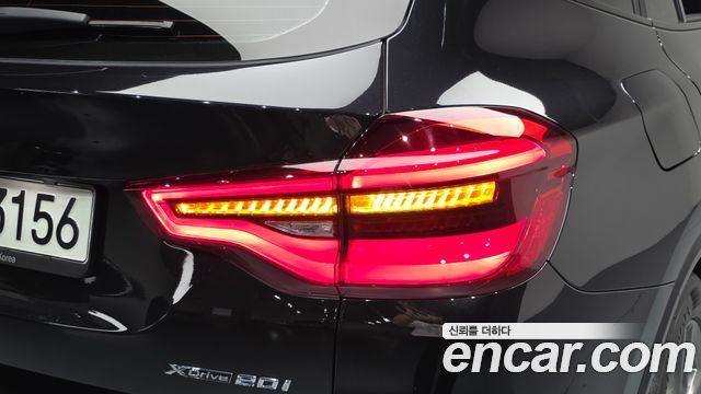 BMW X3 2021 — photo 9