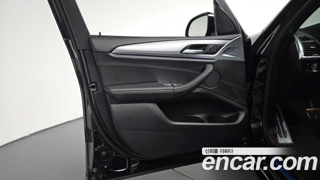 BMW X3 2021 — photo 14