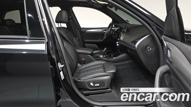 BMW X3 2021 — photo 16