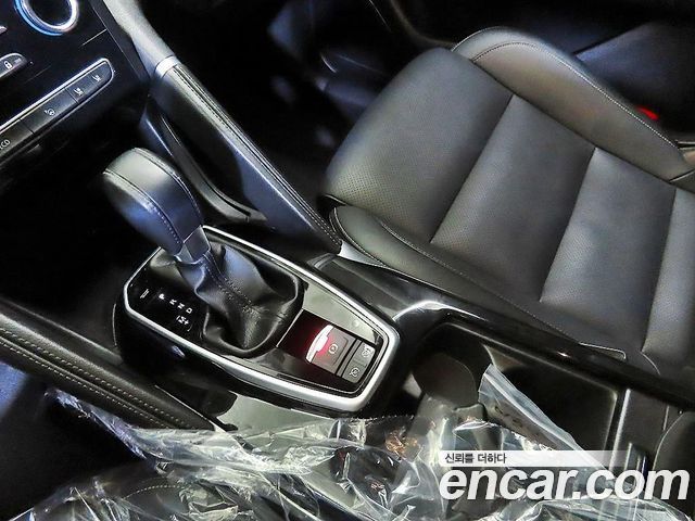 Renault Korea QM6 2021 — photo 12