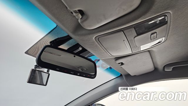 Kia K3 2019 — photo 15