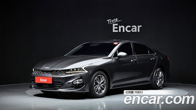 Kia K5 2023 — photo 1