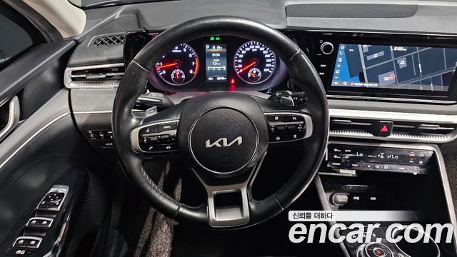 Kia K5 2023 — photo 19
