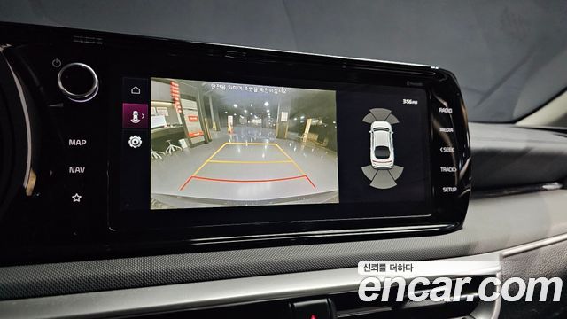 Kia K5 2023 — photo 21