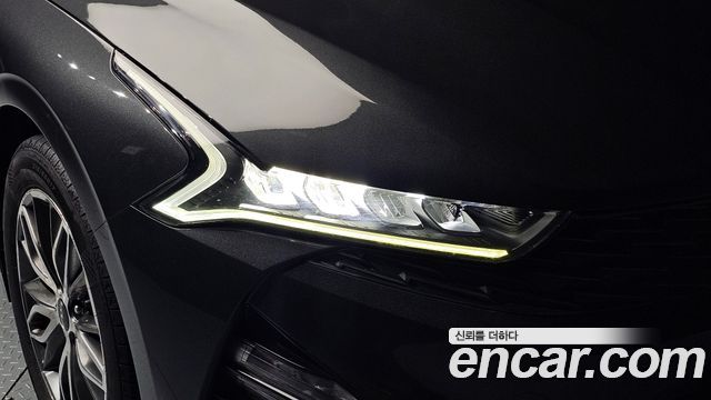 Kia K5 2023 — photo 8