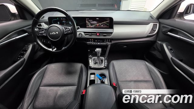 Kia Seltos 2023 — photo 10