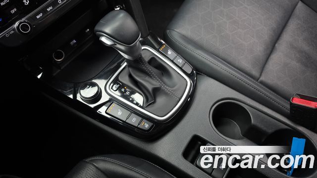 Kia Seltos 2023 — photo 12