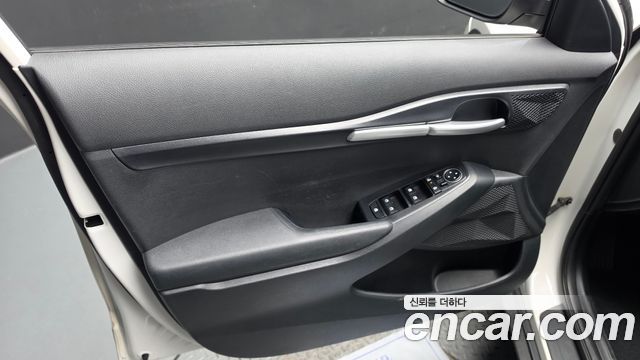 Kia Seltos 2023 — photo 14