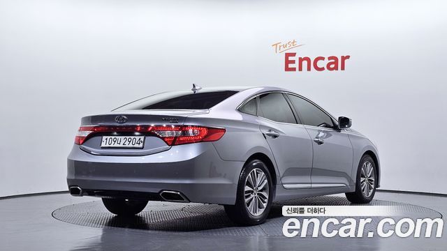 Hyundai Grandeur 2015 — photo 2