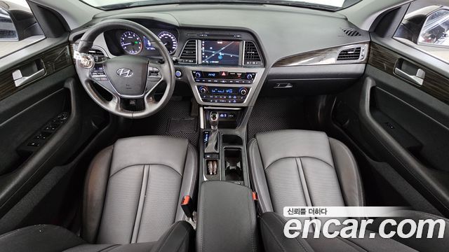 Hyundai Sonata 2017 — photo 10