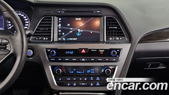 Hyundai Sonata 2017 — photo 20