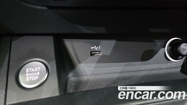Audi A4 2019 — photo 19