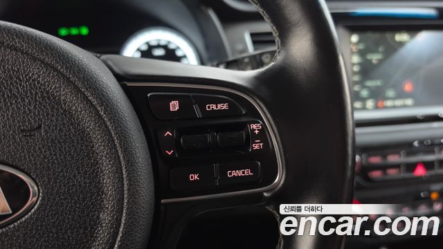 Kia Niro 2018 — photo 22