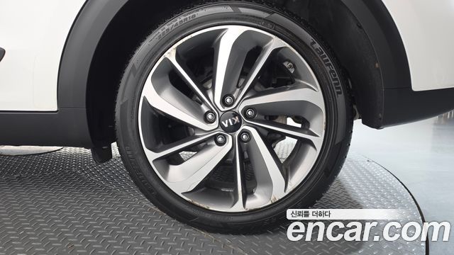 Kia Niro 2018 — photo 7