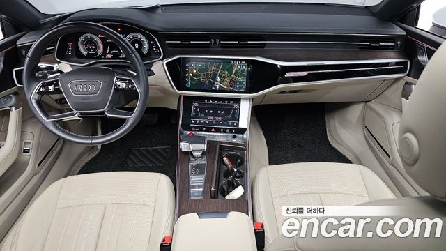 Audi A7 2022 — photo 10