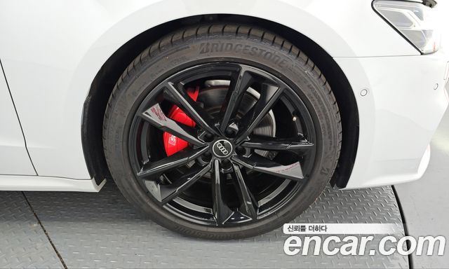 Audi A7 2022 — photo 7