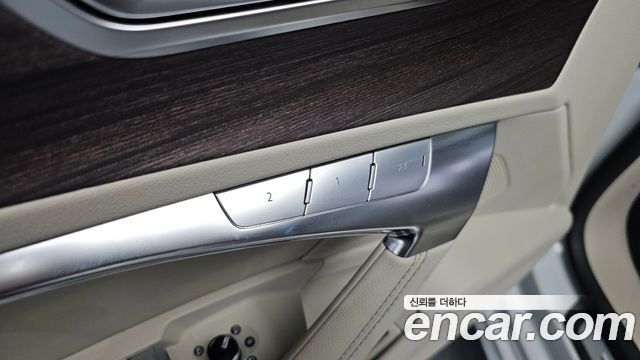 Audi A7 2022 — photo 27