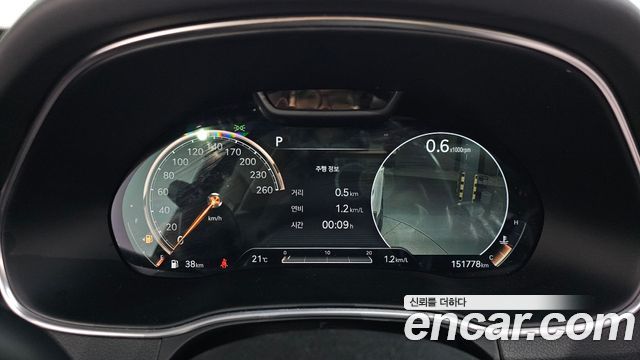Genesis GV80 2020 — photo 8