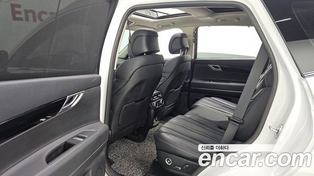 Genesis GV80 2020 — photo 11
