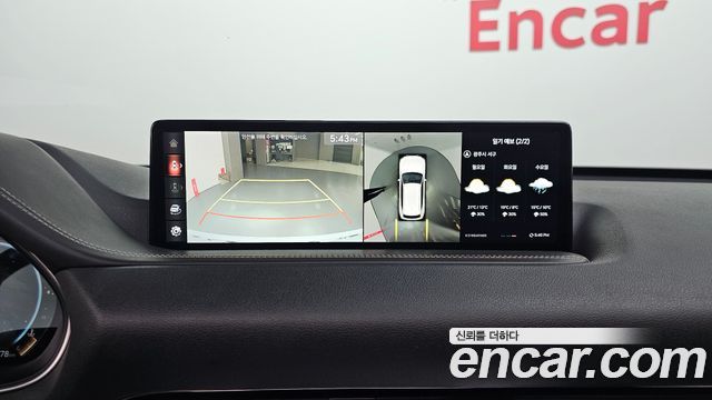 Genesis GV80 2020 — photo 15