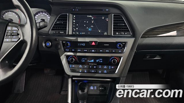 Hyundai Sonata 2015 — photo 20