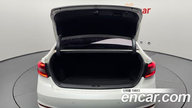 Hyundai Sonata 2015 — photo 26