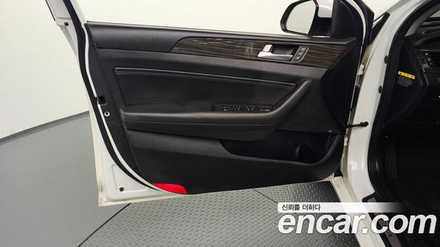 Hyundai Sonata 2015 — photo 14