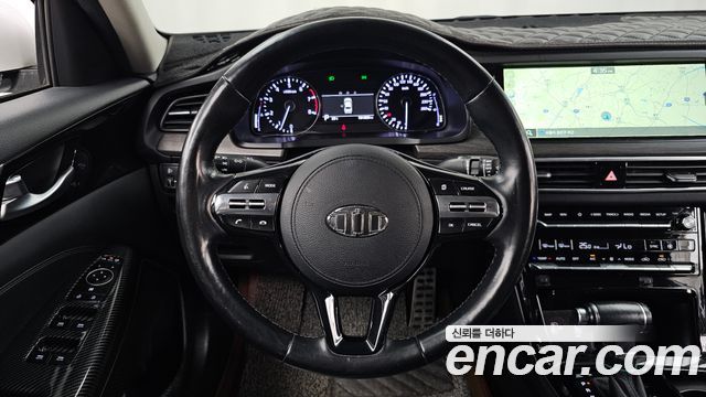 Kia K7 2020 — photo 13