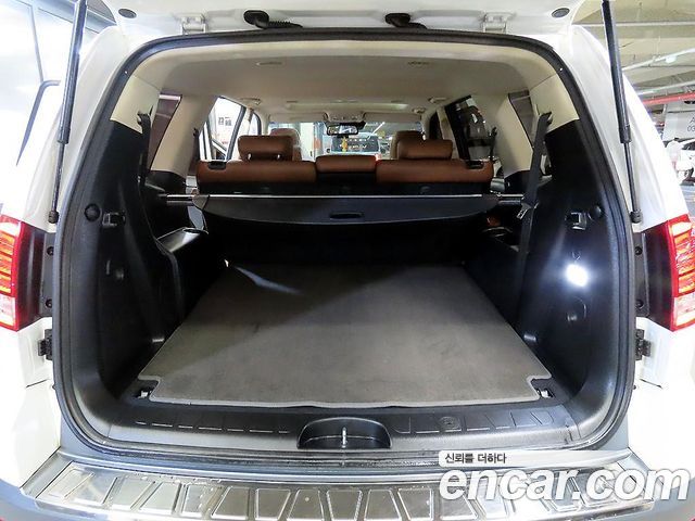 Kia Mohave 2018 — photo 17
