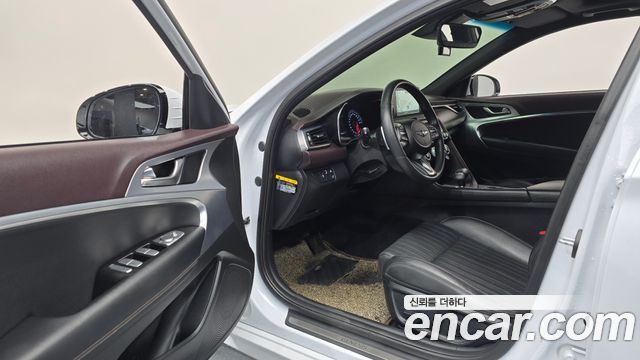 Genesis G70 2019 — photo 13