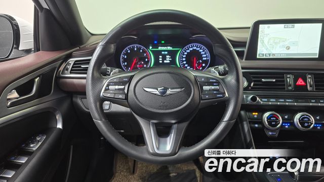 Genesis G70 2019 — photo 18