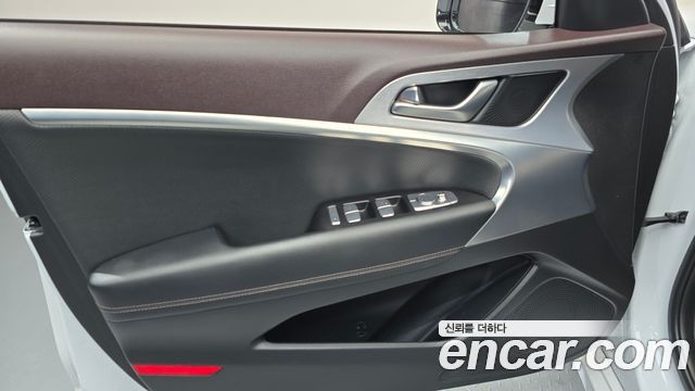 Genesis G70 2019 — photo 14