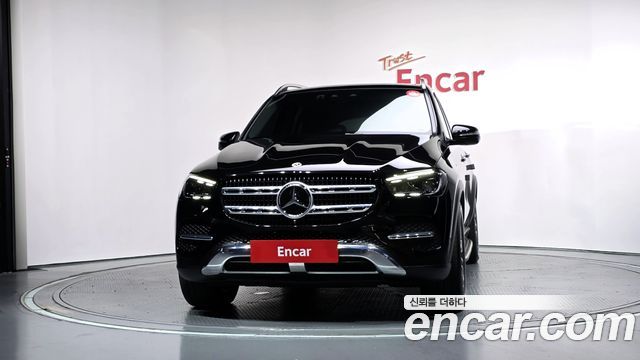 Mercedes-Benz GLE-Class 2023 — photo 3