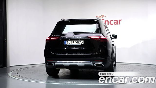 Mercedes-Benz GLE-Class 2023 — photo 4