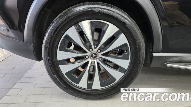 Mercedes-Benz GLE-Class 2023 — photo 5