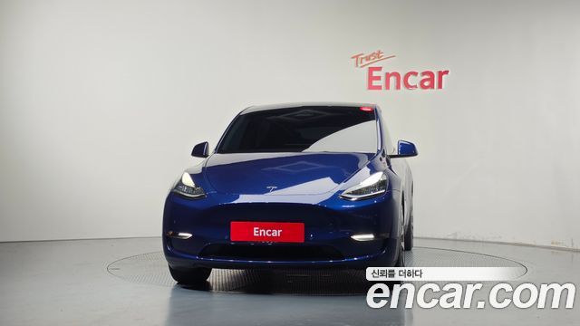 Tesla Model Y 2022 — photo 3