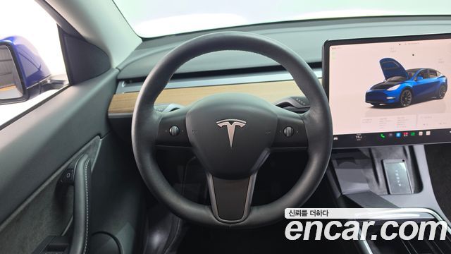 Tesla Model Y 2022 — photo 20