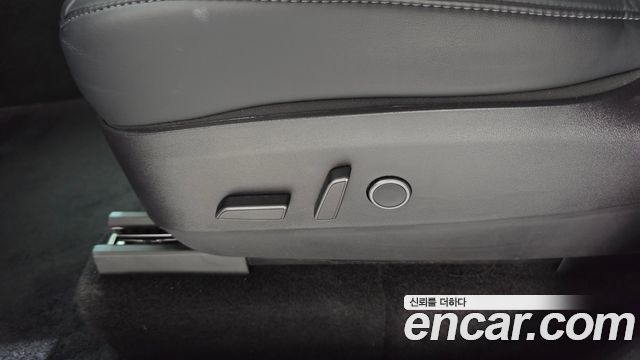 Tesla Model Y 2022 — photo 29