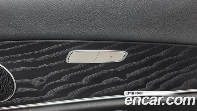 Mercedes-Benz E-Class 2018 — photo 25
