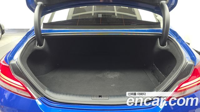 Genesis G70 2018 — photo 22
