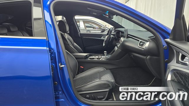 Genesis G70 2018 — photo 16