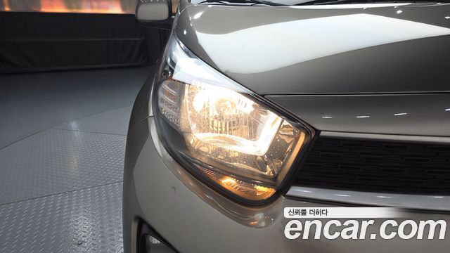 Kia morning 2018 — photo 8