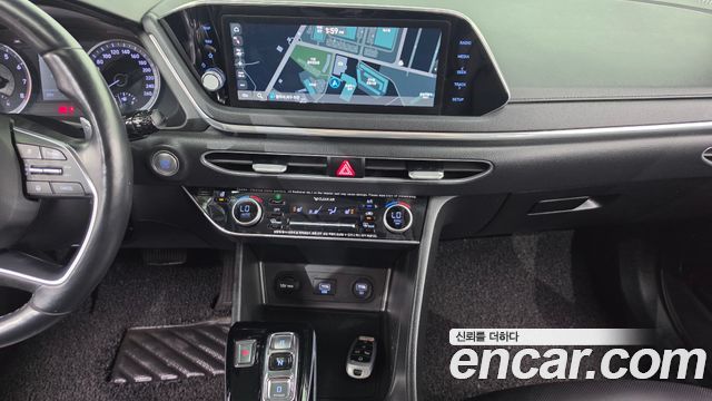 Hyundai Sonata 2020 — photo 22