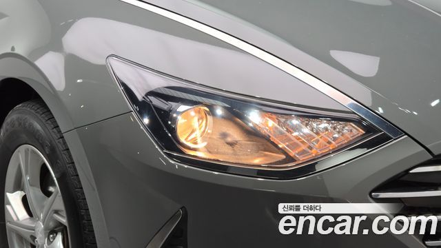 Hyundai Sonata 2020 — photo 8
