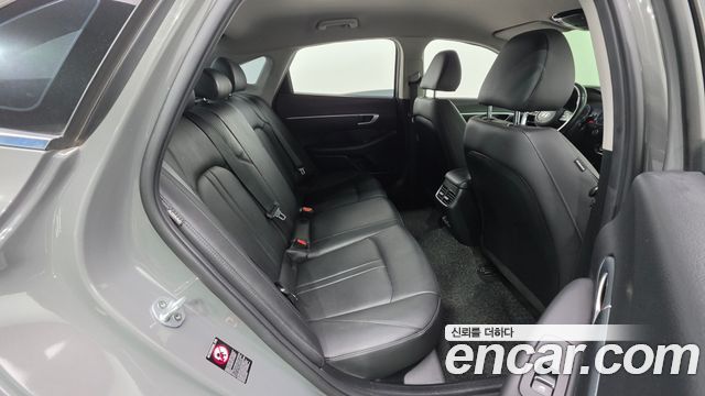 Hyundai Sonata 2020 — photo 30