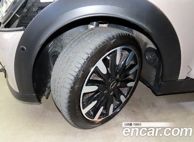Mini Cooper 2023 — photo 20